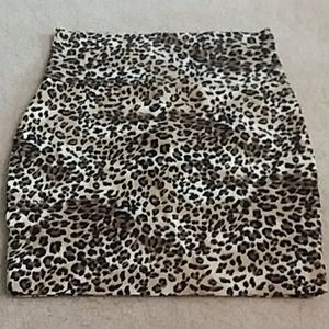 Cheetah mini skirt